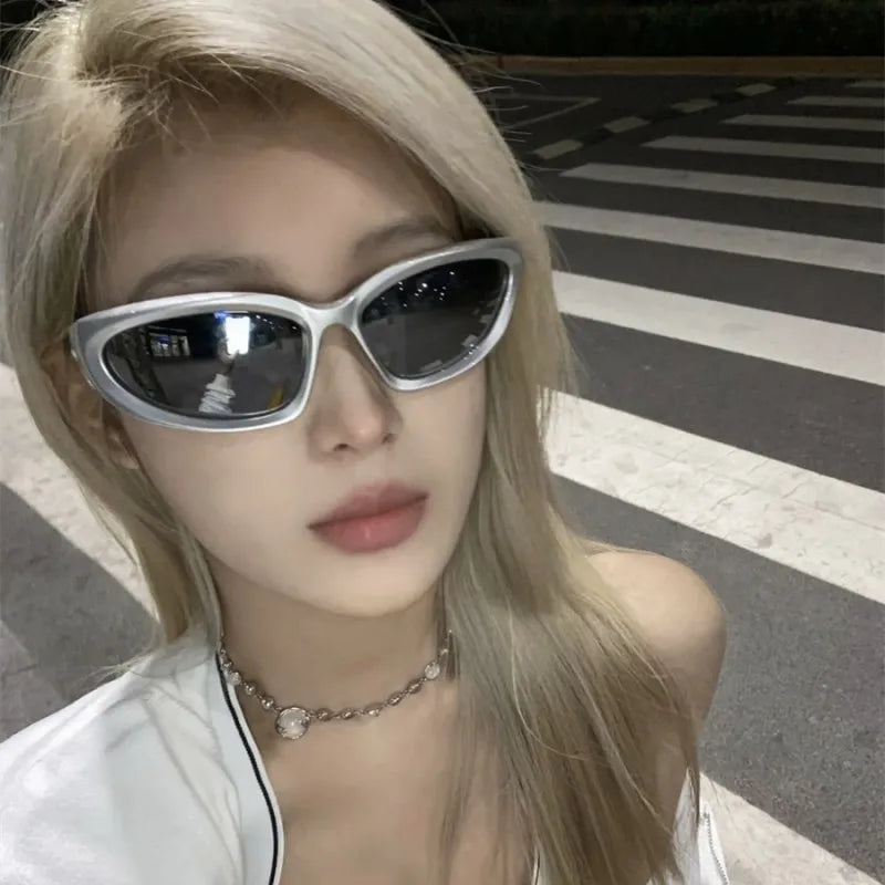 Trend sports sunglasses Europe and the United States Y2K wind goggles Fashion sunglasses men and women fashion party glasses