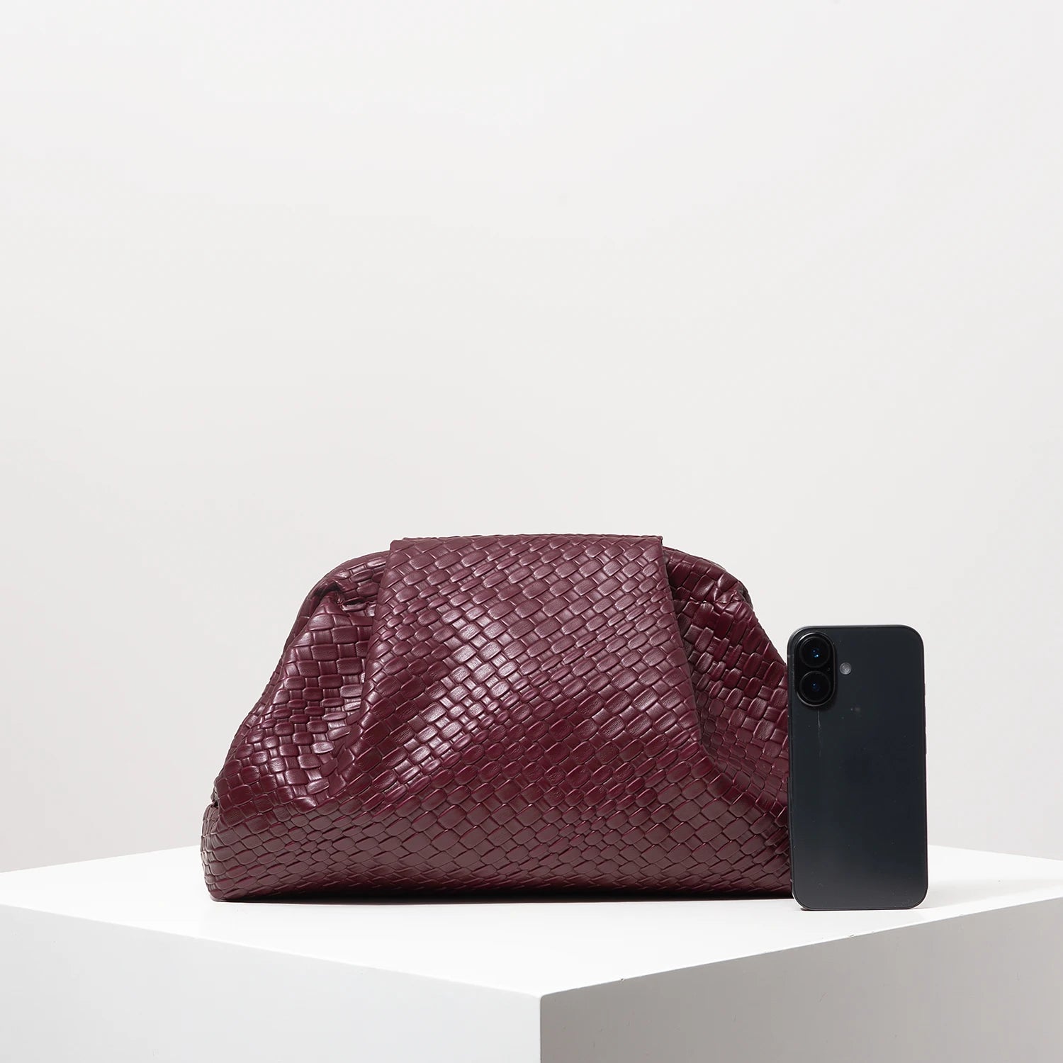 Vintage Artificial Leather Woven Pattern Clutch Bag，Burgundy Bag，Formal Dresses for Women，Large Capacity Women Purse